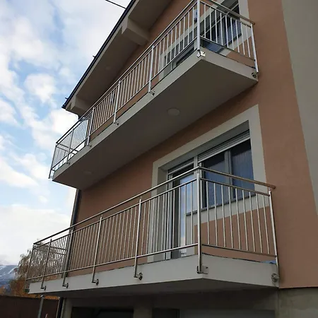 Maitschern Lejlighed